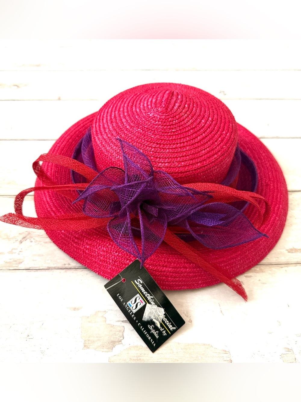 Red Purple 100% Straw Wide Brimmed Ladies Hat Something Special Women’s NEW Tags